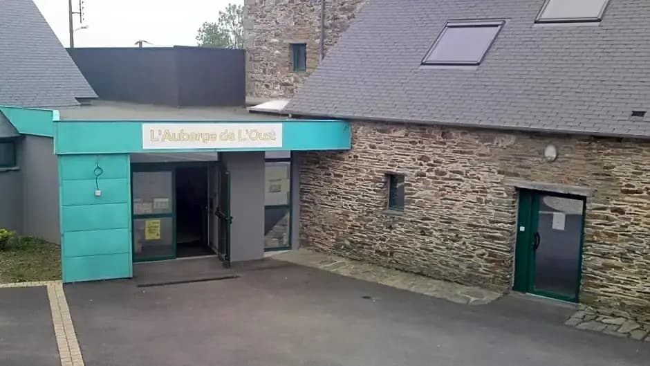 Auberge l'Oust - Photo 1