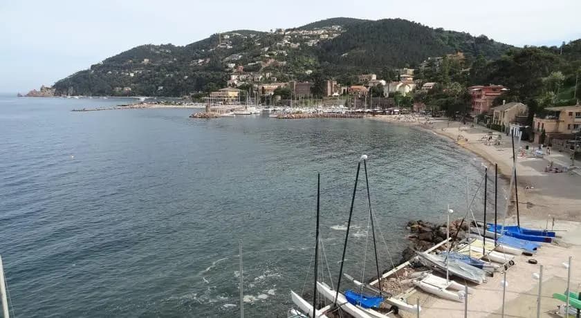 Apartment With one Bedroom in Théoule-sur-mer, With Wonderful sea View and Terrace - 50 m From the Beach - Photo 3
