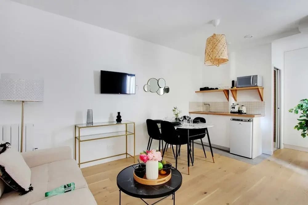 Suberb Apartment - 1br/4p - Sacre Coeur - Photo 1