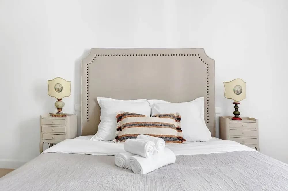 Stylish 2BR Near Faubourg Saint-Honoré - Miniature 6