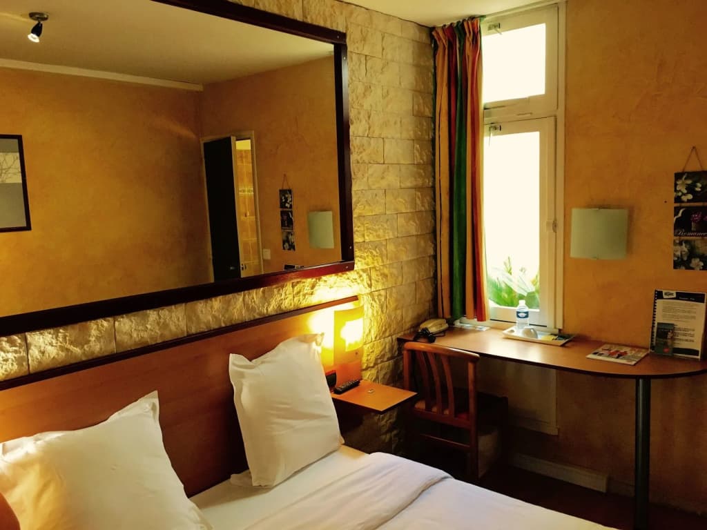Hotel Bosquet Pau Centre - Photo 5