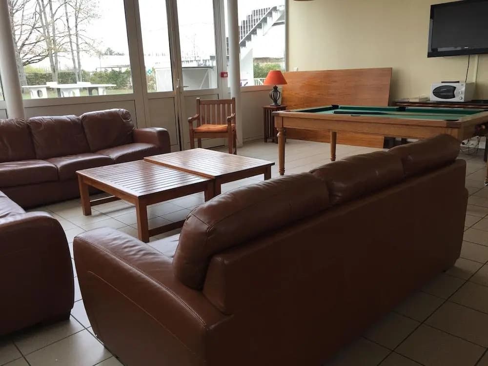 CRJS et Auberge de Jeunesse - Hostel - Photo 4