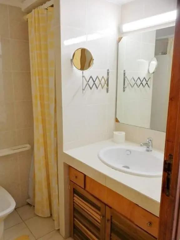 VILLA 2 à 6 pers - 2 chambres - piscine tennis (résidence), plage 300 m - Miniature 6
