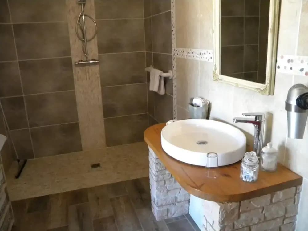 Chambres d'hotes Le Mas Castel - Miniature 8