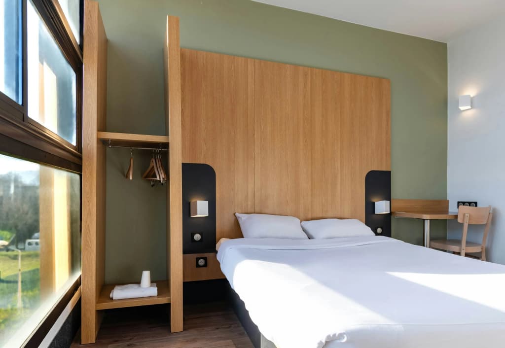 B&B HOTEL Grenoble Centre Verlaine - Miniature 6
