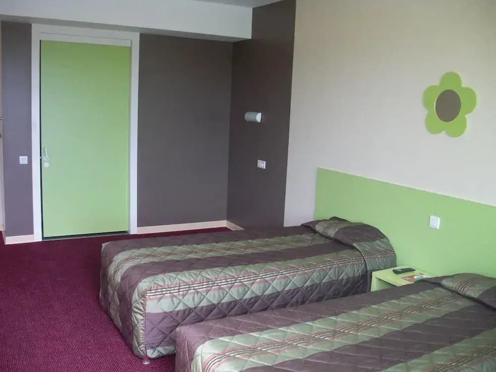 Fasthotel Artenay Orléans Nord - Photo 3