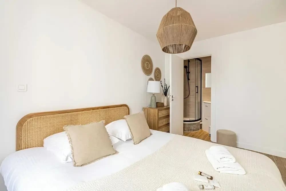 Beautiful T2 in the Heart of Suquet - 5min Beach - Photo 2