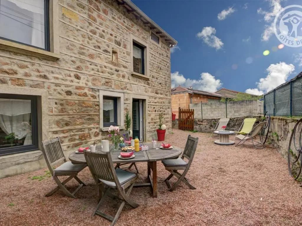 Gîte Belmont-de-la-Loire, 4 pièces, 5 personnes - FR-1-496-126 - Miniature 7