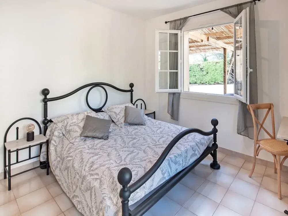 Riviera Hideaway for 2 Guests - Photo 2