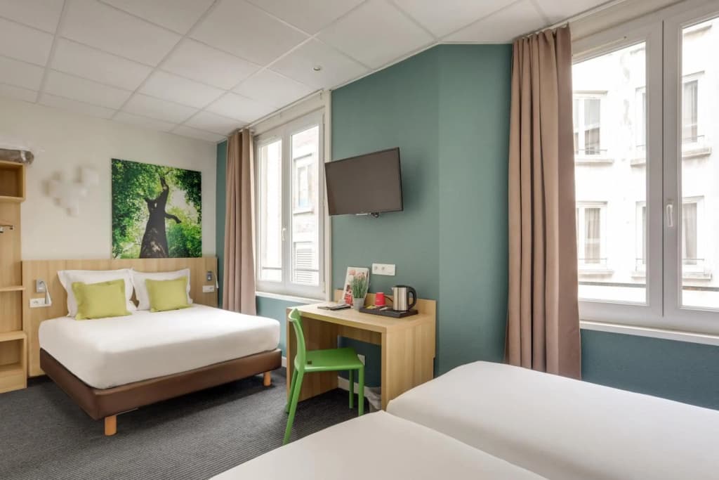 Hotel Chagnot - Photo 2