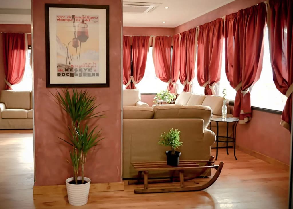 hotel Turan - Photo 1