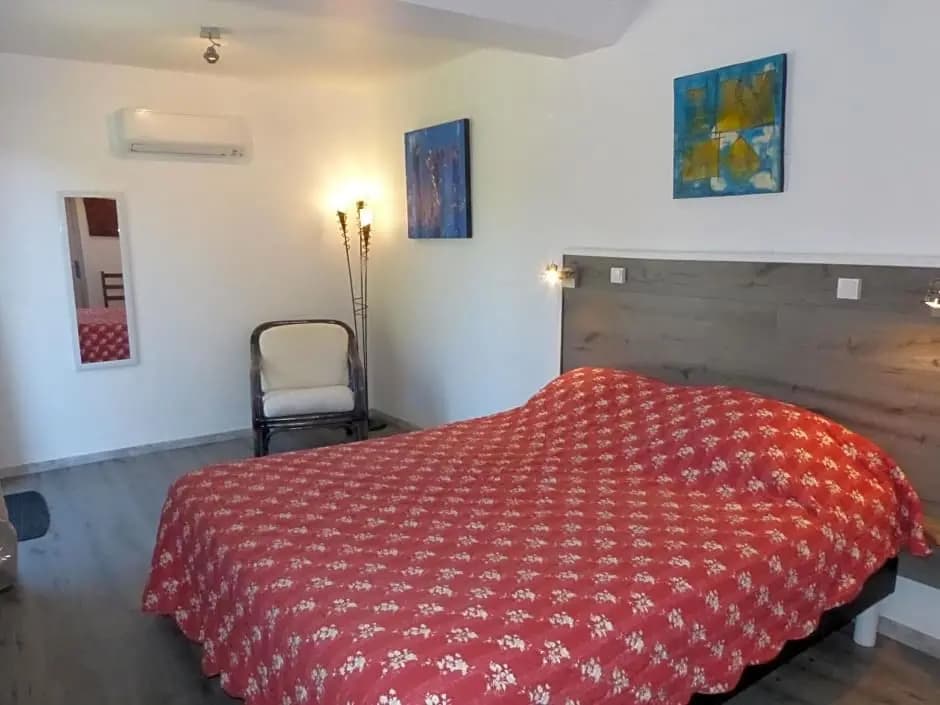 Chambre d'Hôtes L'Odalyre - Photo 4