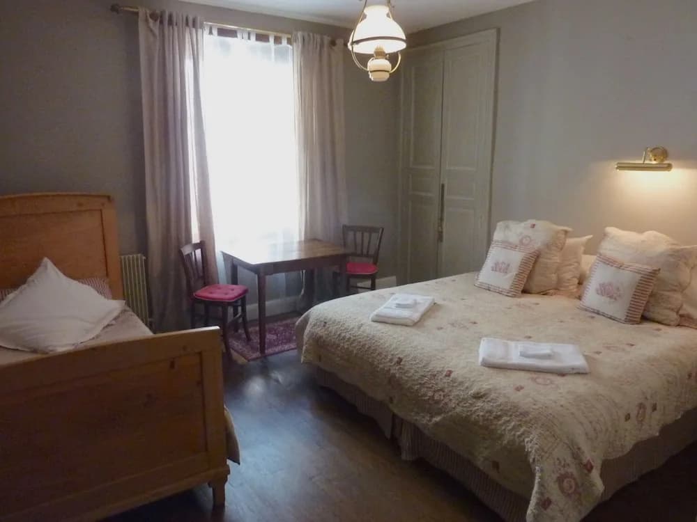 Le Logis Bed and Breakfast - Photo 5