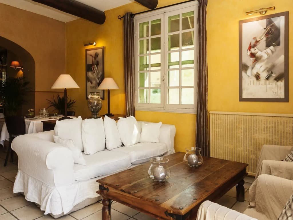 Hôtel les Magnanarelles - Photo 2