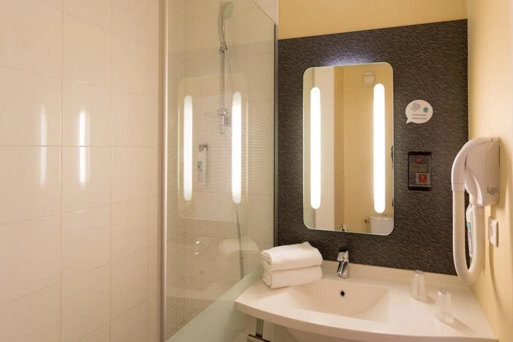 Ibis Grenoble Centre Bastille - Miniature 7