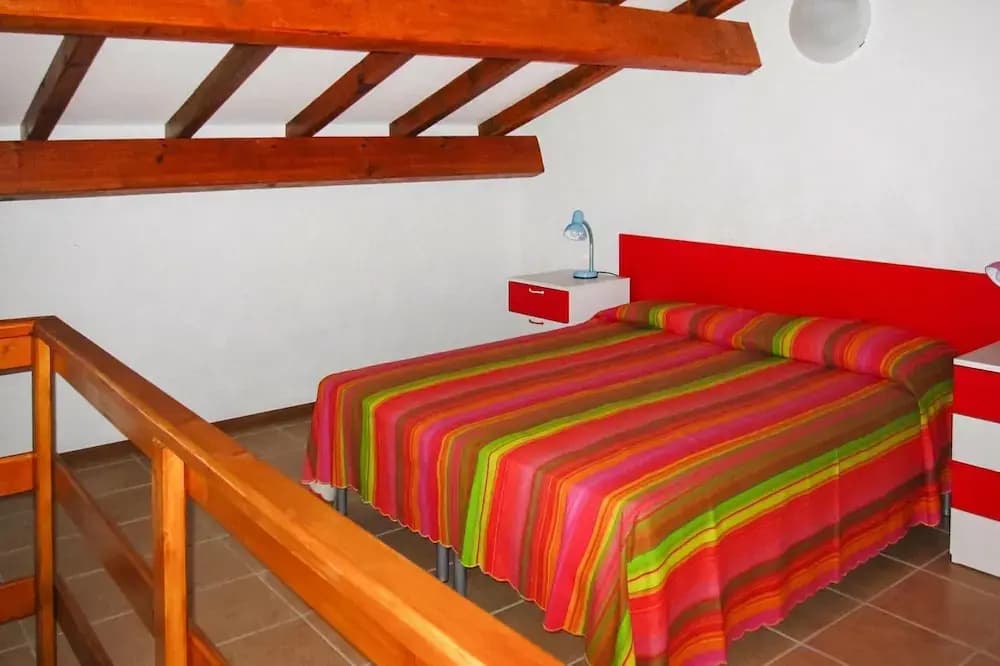 Corsica Family Stay for 6 Near Beach - Photo 2