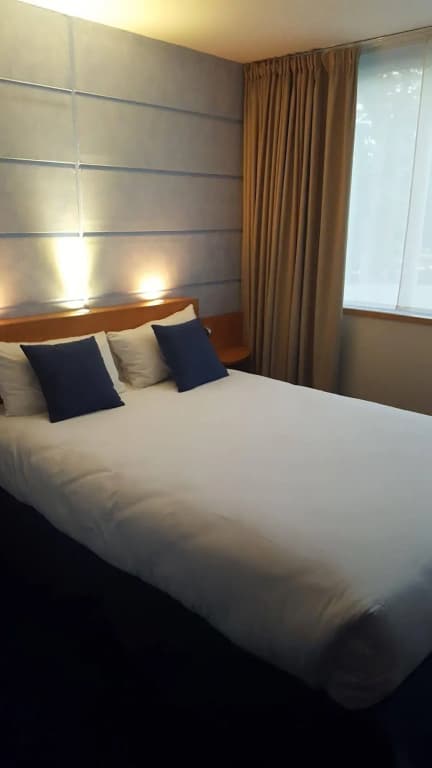 Contact Hotel du Parc - Photo 4