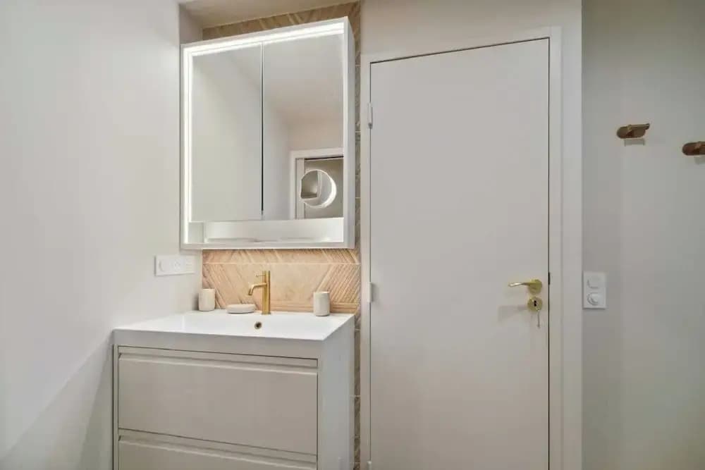 Chic 2br/4p Apartment - Saint-tropez Lices - Miniature 8