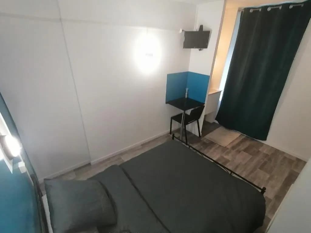 Hotel Le Parisien - Photo 5