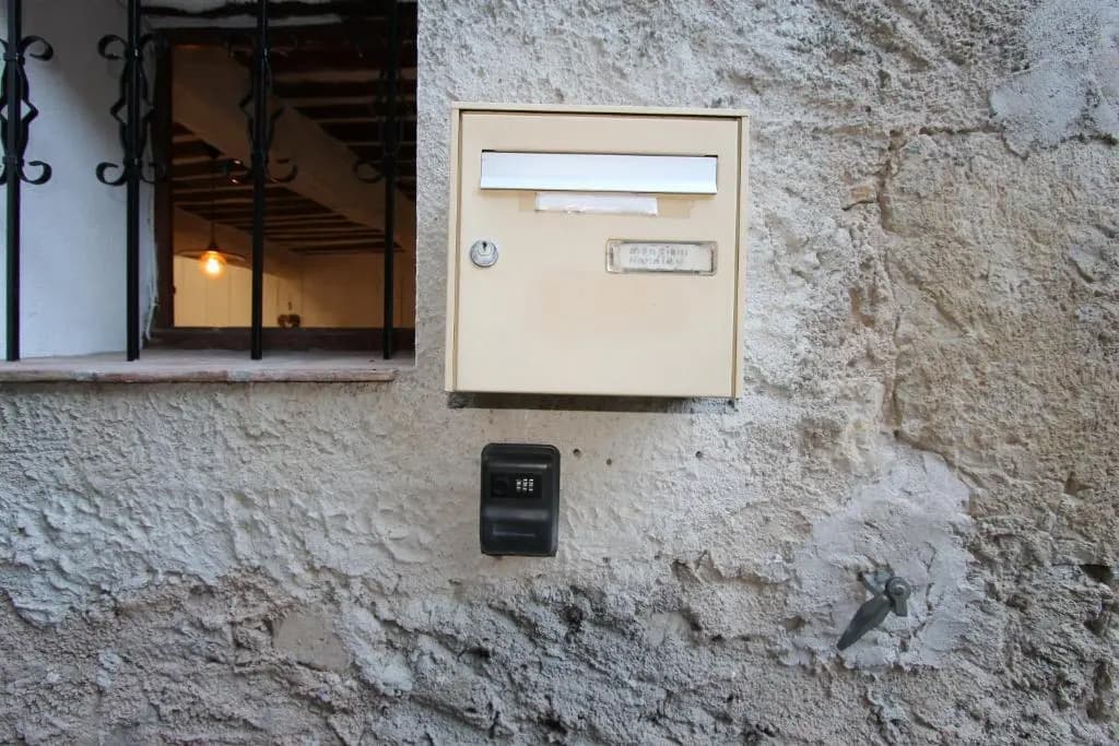 Traditional Provencal Stone House - Photo 2