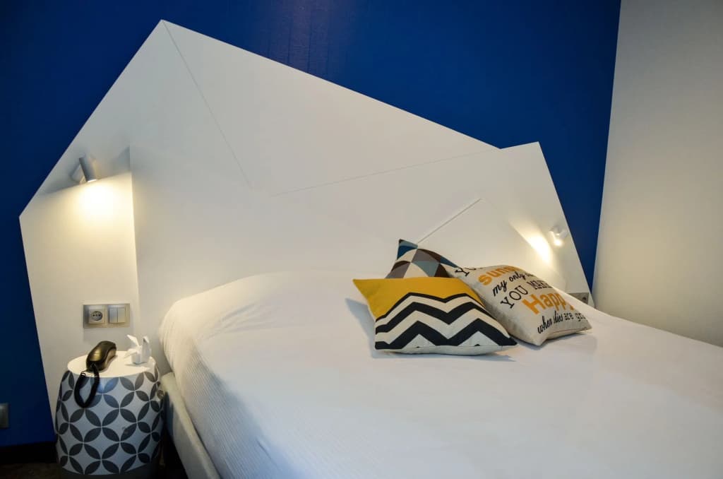 Origami Hotel - Photo 2