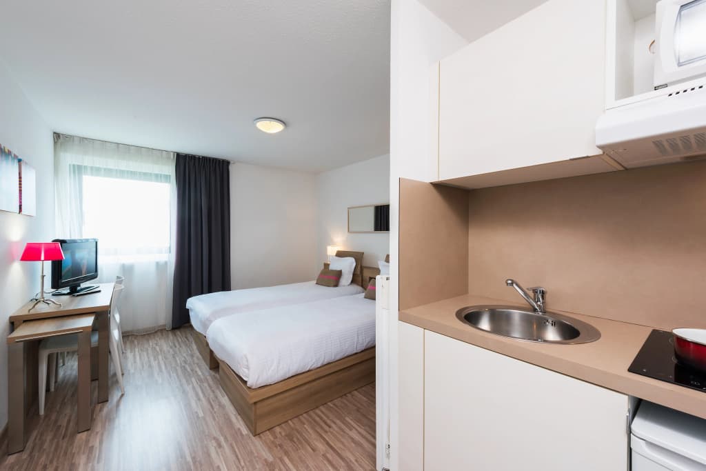 Ténéo Apparthotel Bordeaux Merignac - Aeroport - Photo 4