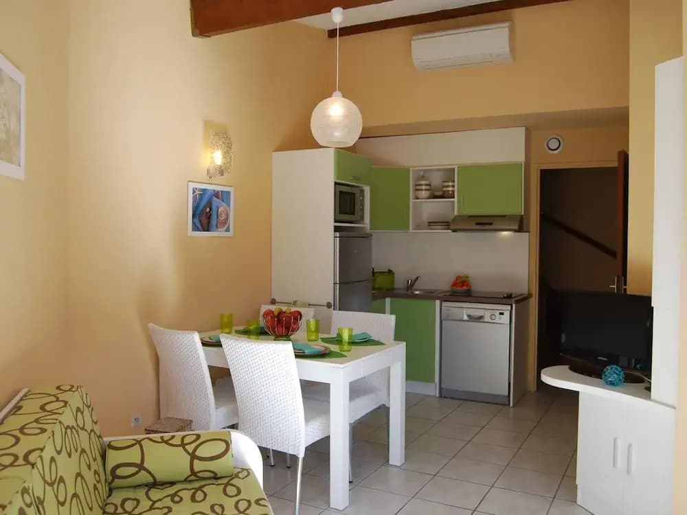 Holiday Home 250m From the sea at St. Cyprien Plage - Miniature 7