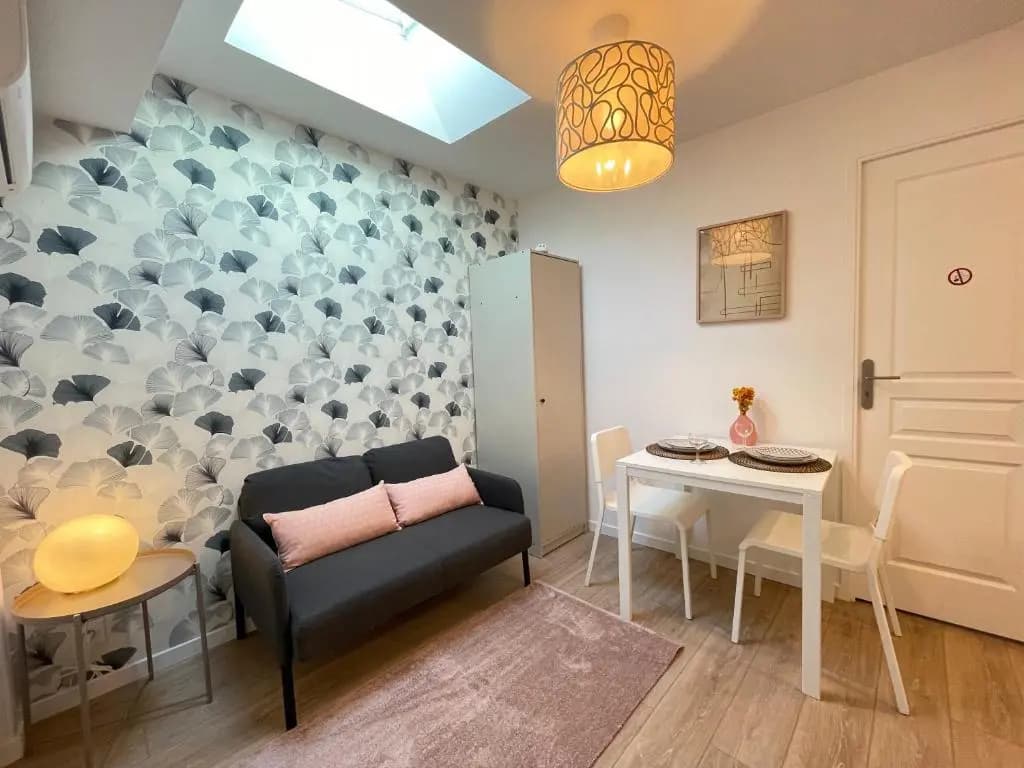 Nice Renting - FERSEN - 2 Rooms Vieil Antibes - AC - Safranier - Big Terrace - Photo 3