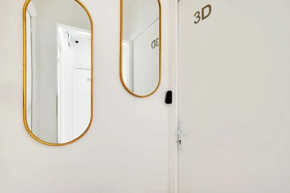Modern Sutdio for 2 With A/C - Near Montmartre - Miniature 7
