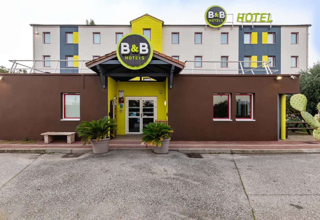B&B HOTEL Valence Sud - Photo 1