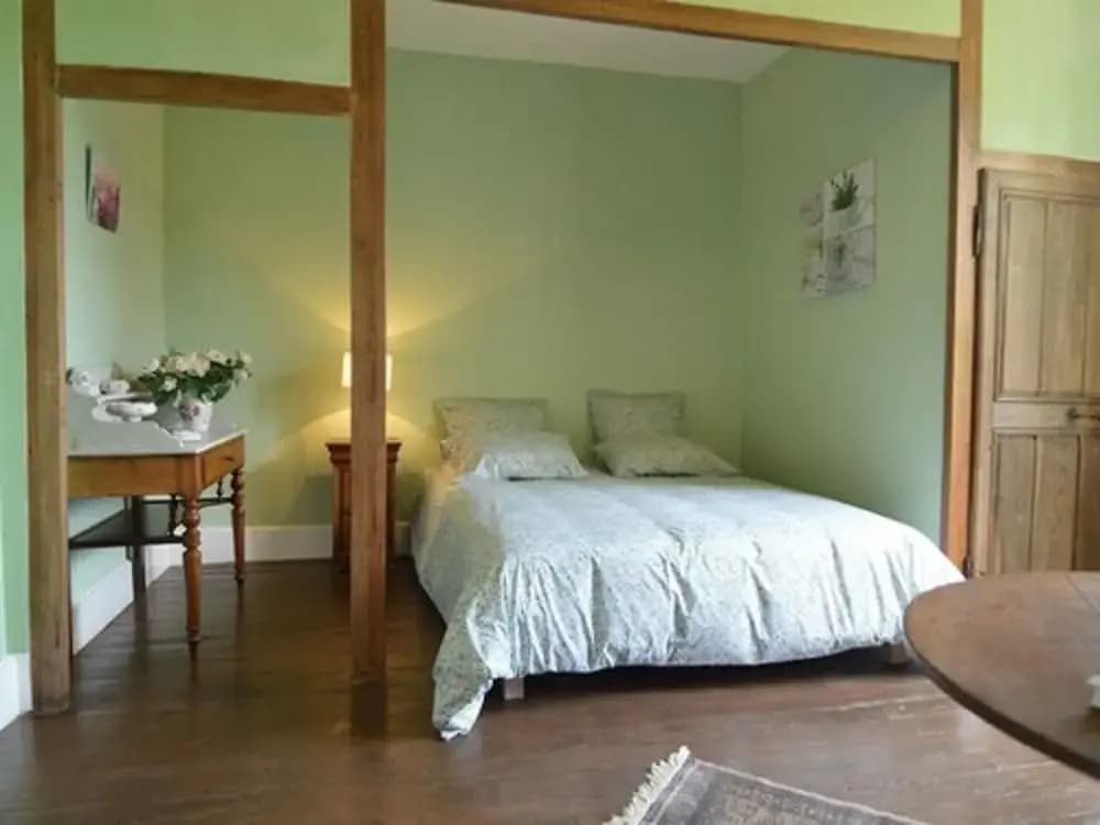 Lovely Mansion With Pond in Champvert - Photo 4