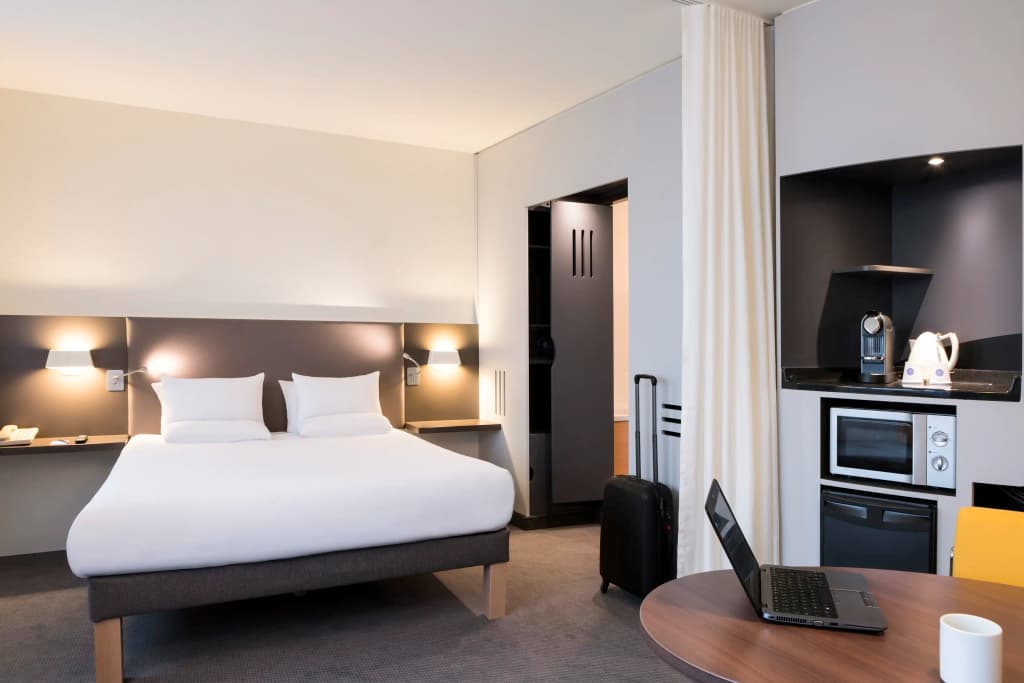Novotel Suites Paris CDG Airport Villepinte - Photo 2