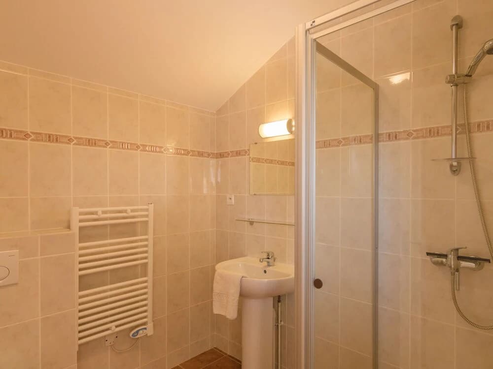 Luxurious Villa in Rouzede with Private Pool - Miniature 6