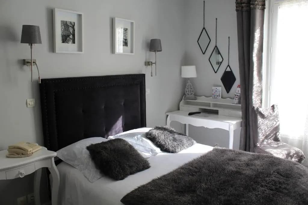 Hotel Du Dragon - Photo 5