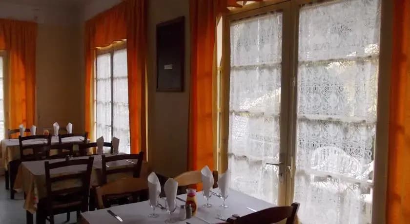 Hôtel Restaurant des 2 Vallées - Miniature 6