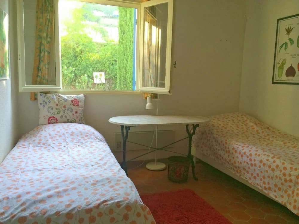 Attractive Gite With Private Swimming Pool and Vast Views Across Lac du Verdon - Photo 2