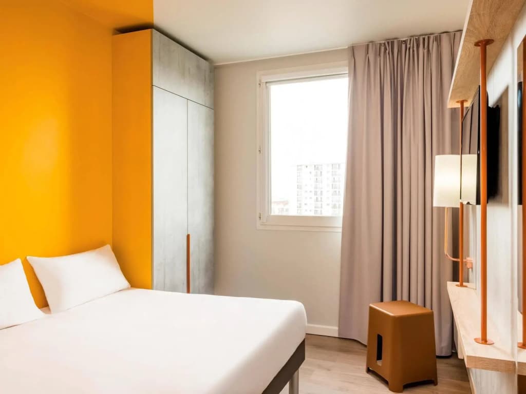 ibis budget Honfleur Centre Ville - Photo 3