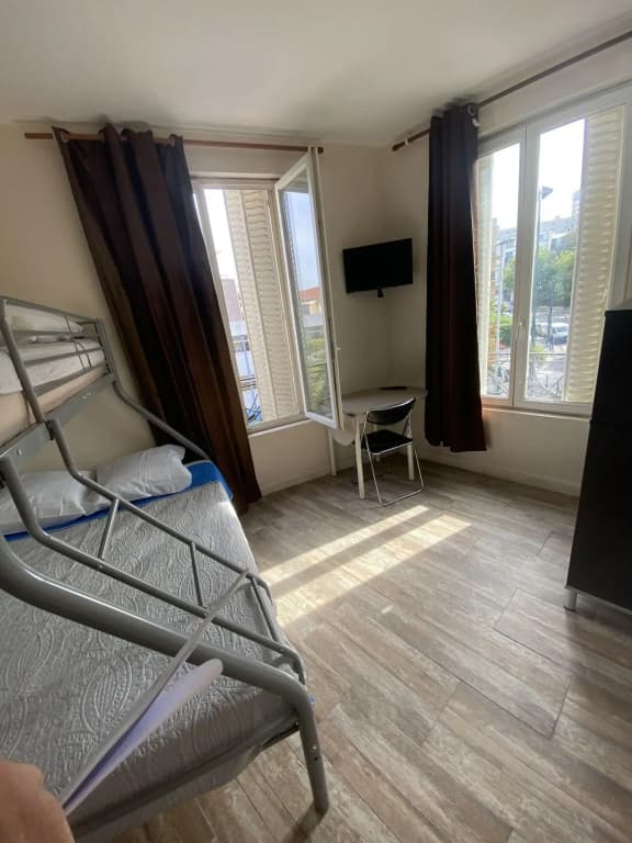 Rent Appart - Colombes - Photo 5
