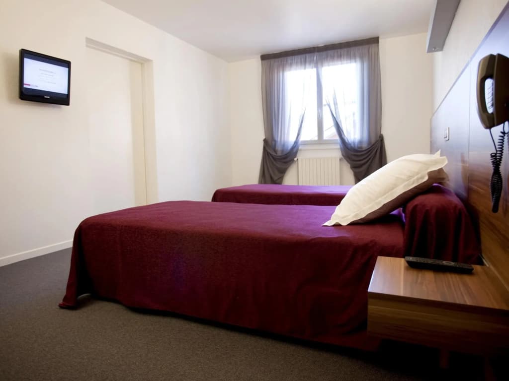 Hôtel l'Europe - Photo 4