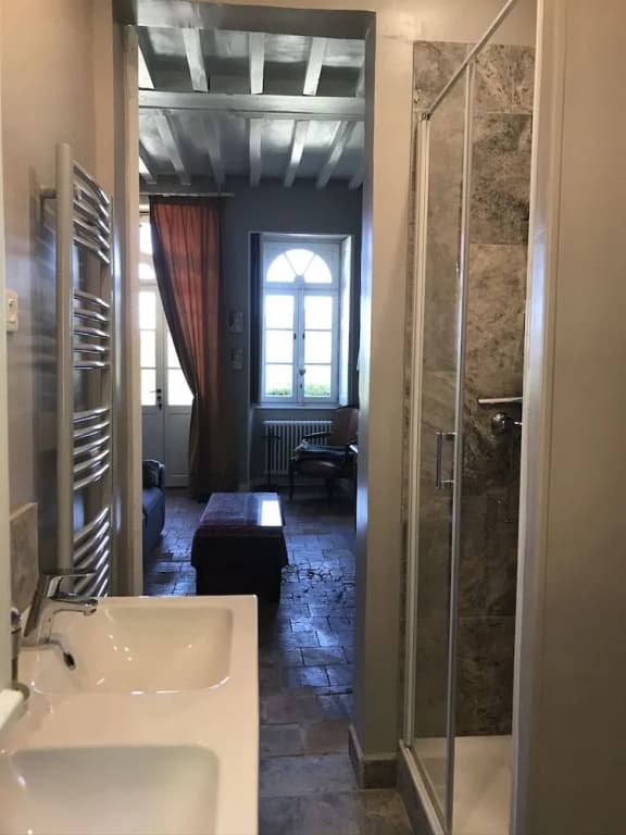 Gîte du Château D'hodebert - Miniature 8