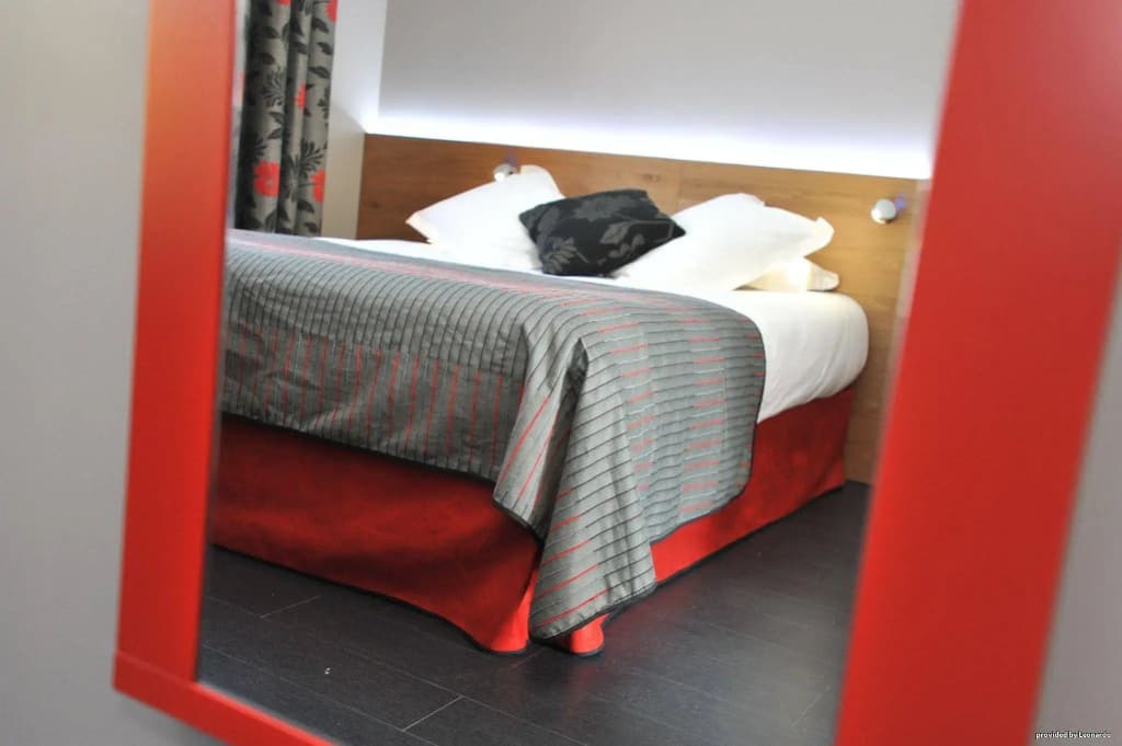 Hotel Full Colors - Photo 3
