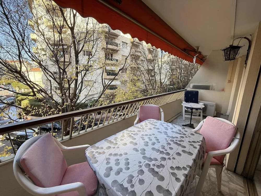 Central Studio in Cannes Near The Martinez- 2351 - Photo 3