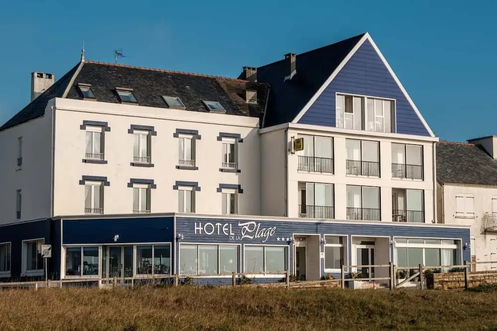 Logis Hôtel de la Plage - Photo 1