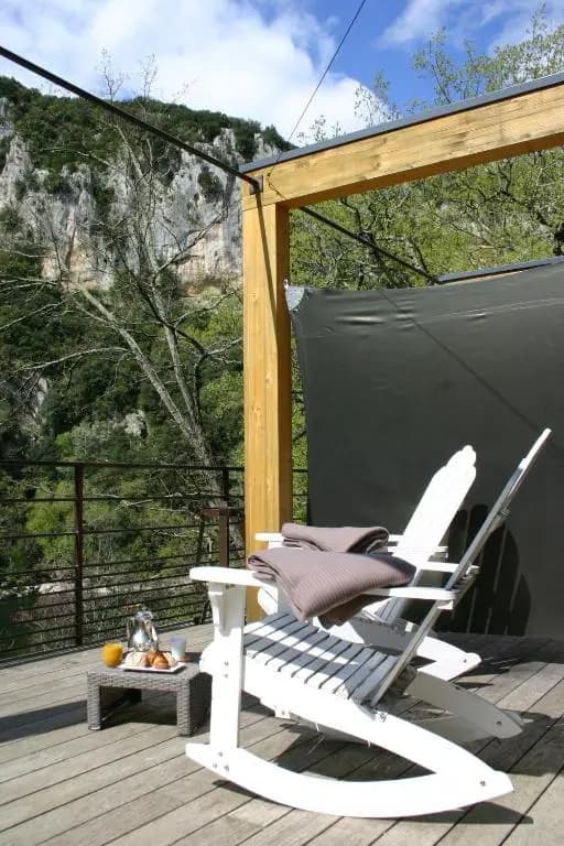Prehistoric Lodge - Photo 1