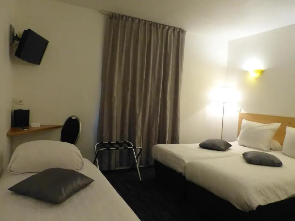 Hotel Premium - Photo 3