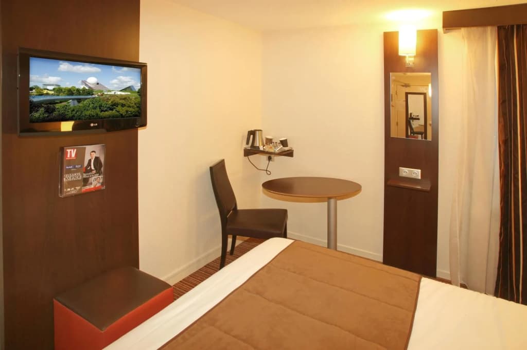 Hôtel Inn Design & Restaurant Poitiers - Miniature 7