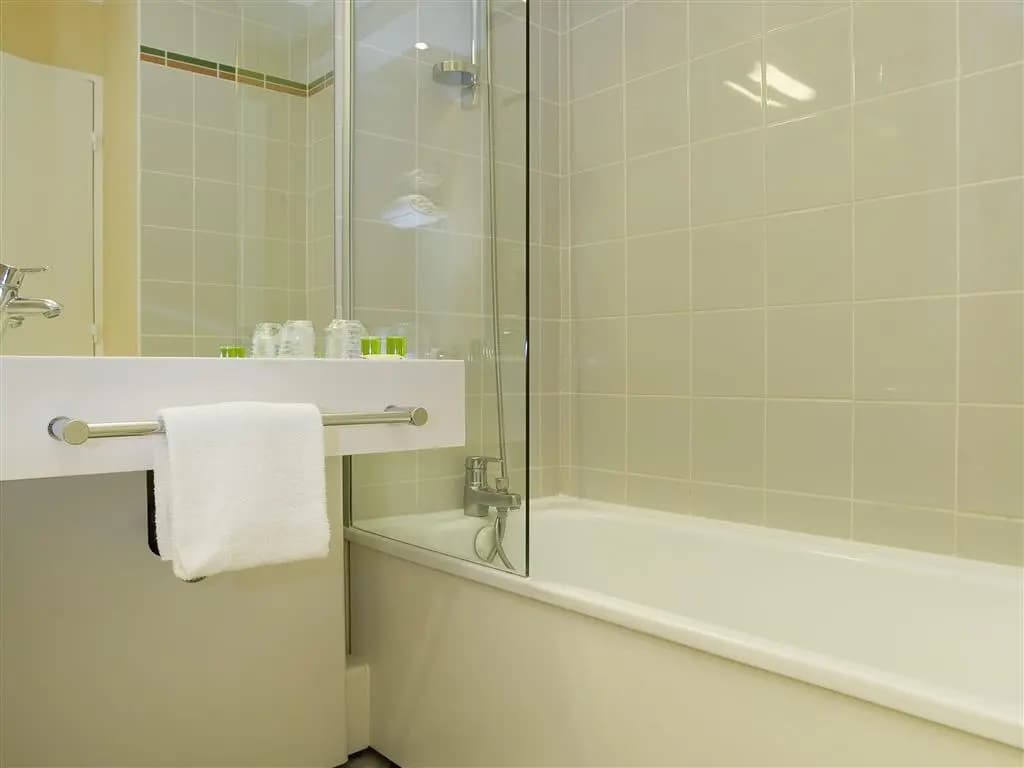 ibis Styles Bordeaux Aéroport Mérignac - Miniature 8