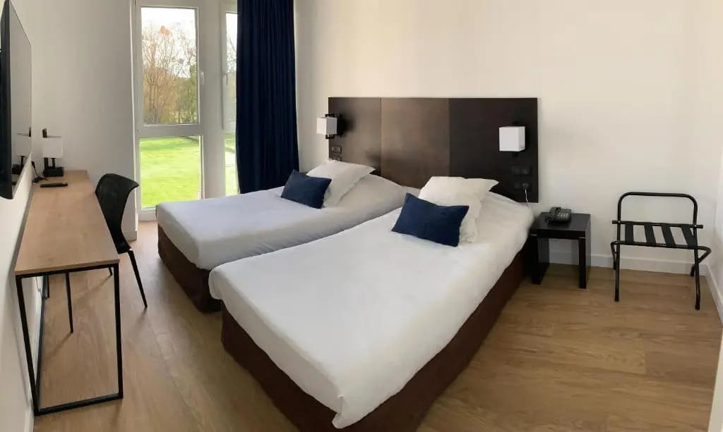 Hôtel Abbaye du Golf de Lésigny - Photo 3