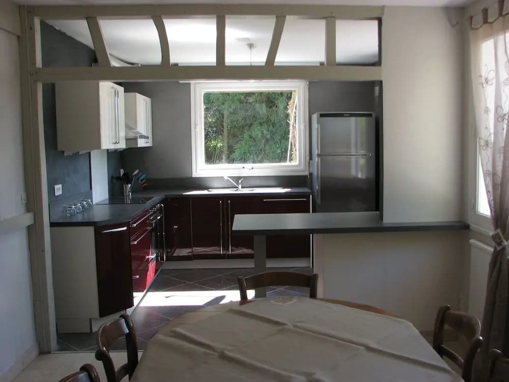 Spacious Holiday Home in Tours-en-Vimeu with Garden - Photo 2