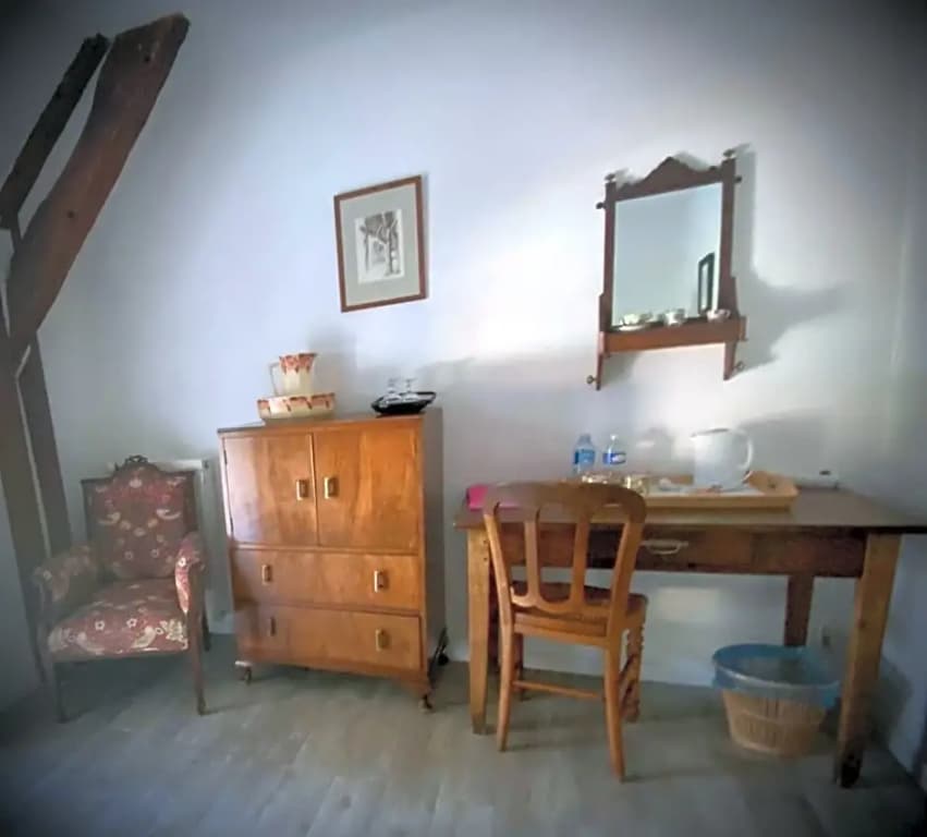 La Charbonniére - Photo 1